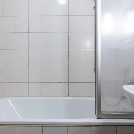 324, Seepark アパート ゼリン